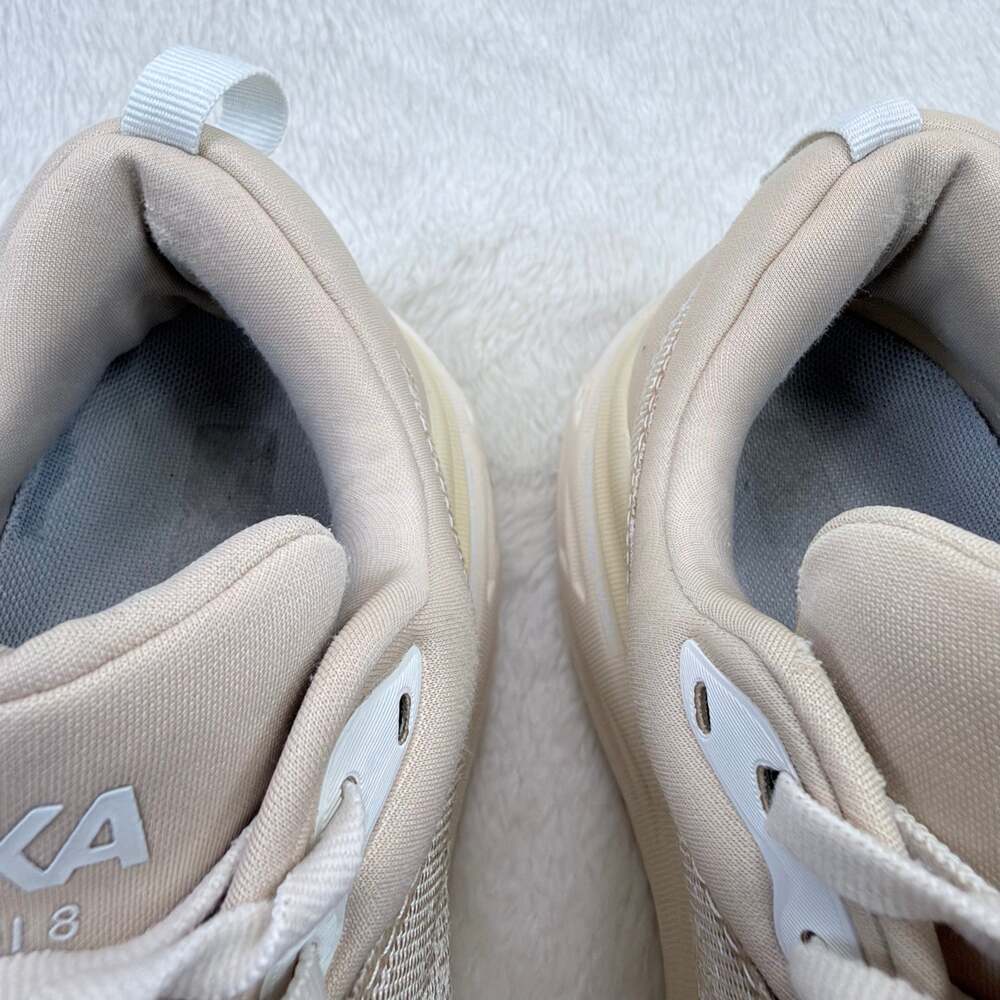 HOKA Bondi 8 Women's Oat Milk Barley Running Shoes Size 8 Max Cushion Sneakers - Picture 9 of 10